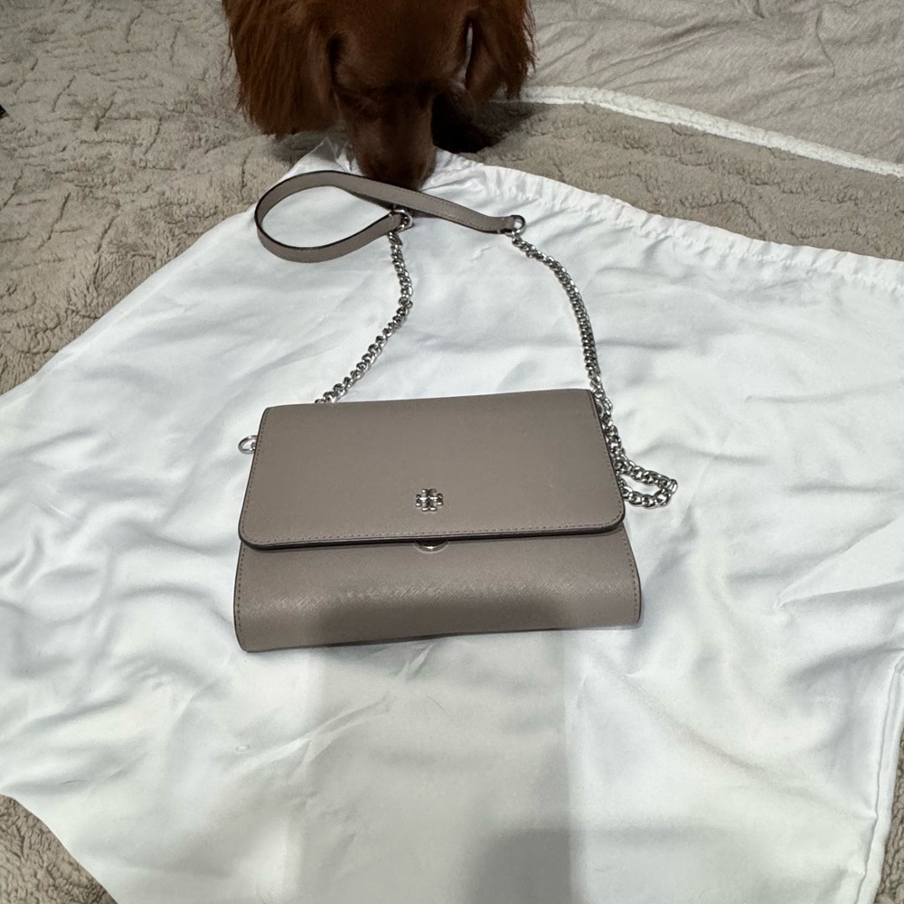 Tory Burch Robinson crossbody with chain detail